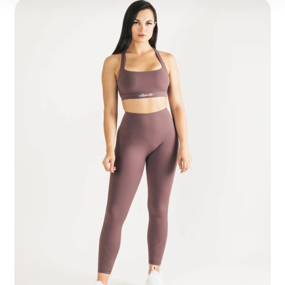 Pulse Surge Leggings: Passive Purple
